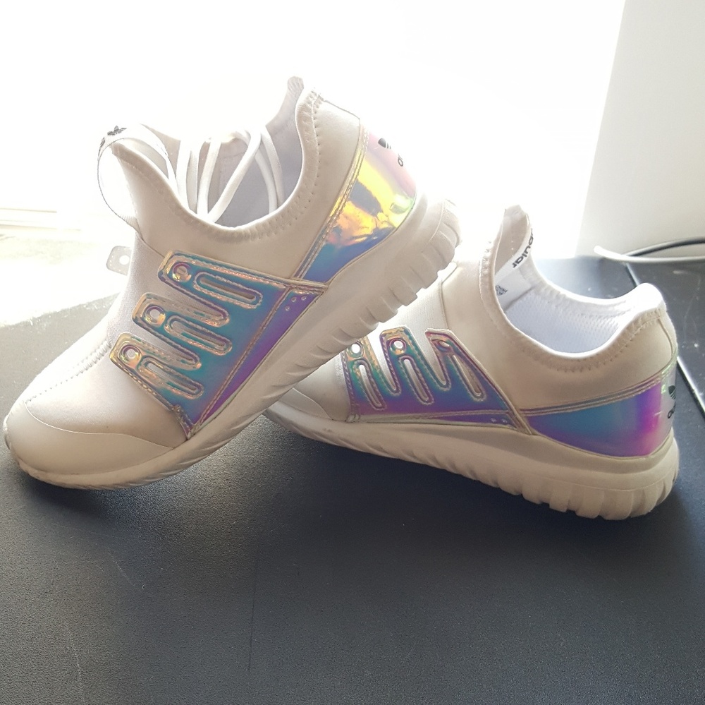 ADIDAS TUBULAR